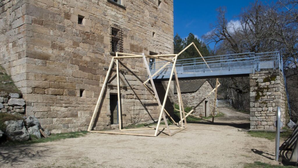 LA NORME ET LA SURPRISE 8